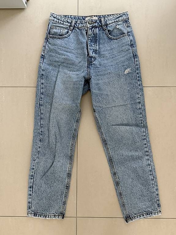 Jeans: Jeans Box – Gebraucht aus Uster von jes_nd8g 3