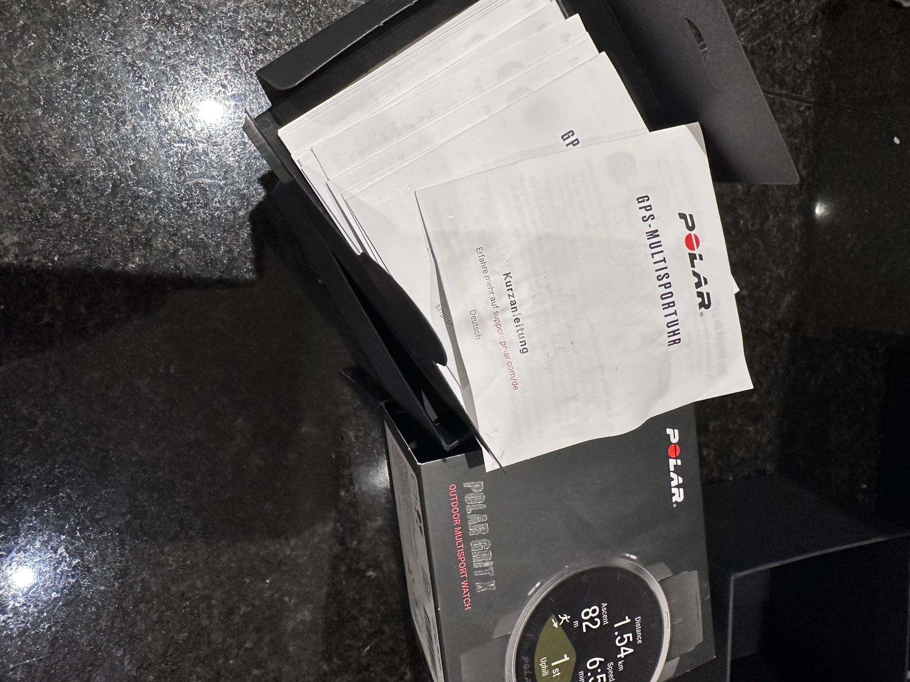 Polar Smartwatch: Polar Grit X, schwarz, M-L – Usato da Islikon venduto da silvanmario 2