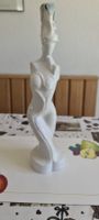 Porzellanflasche in Form eines weiblichen Torsos, 42 cm