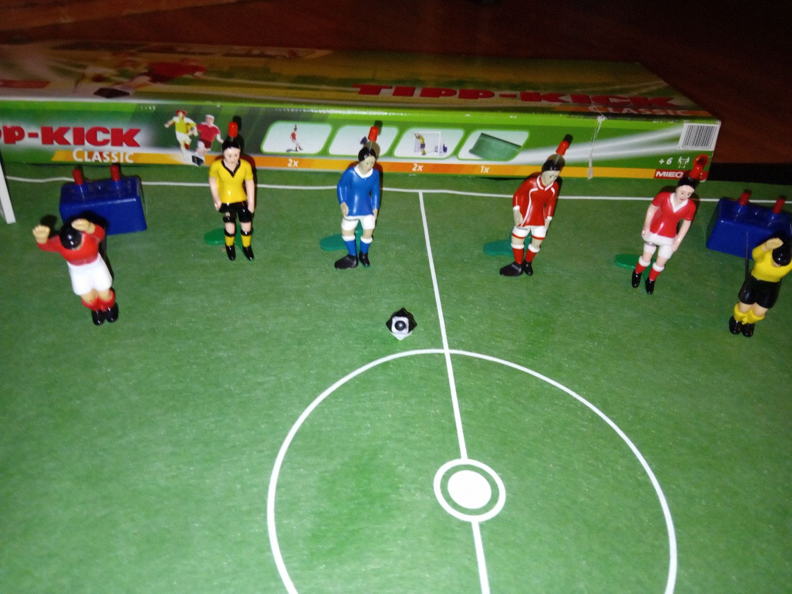 Tipp Kick Giochi: tipp-kick Classic – Usato da Biasca venduto da Old_6blh 2