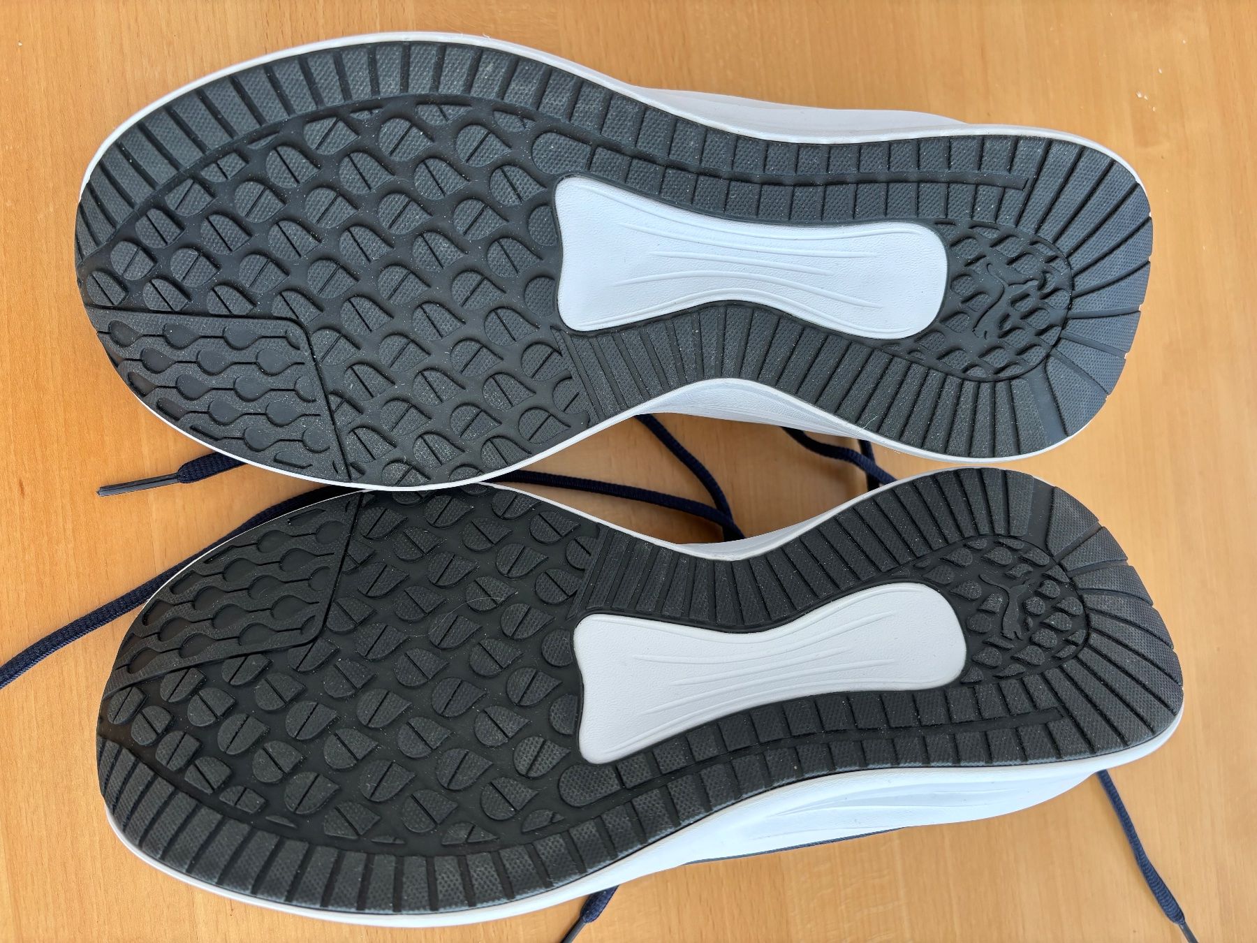 Puma Scarpe da donna: Laufschuhe Puma Damen, Grösse 38,5 – Nuovo (secondo la descrizione) da Widen venduto da hum57 2