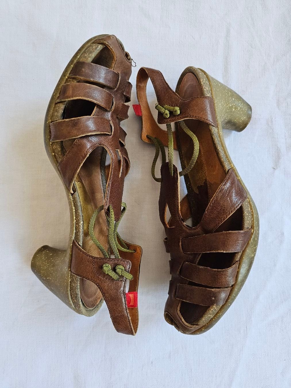 Camper Chaussures femmes: Sandalen Leder Braun Camper Gr. 40 – D'occasion à Ried-Brig par Zzyzx 3