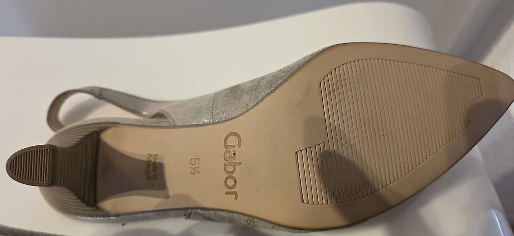 Scarpe da donna: Gabor Pumps silber Wildleder – Usato da Wolfhausen venduto da LoukAudio 2