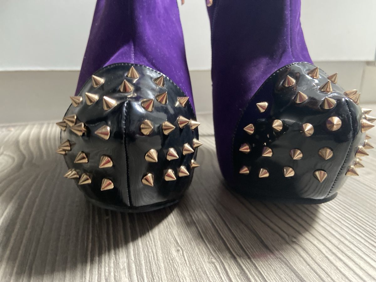 Scarpe da donna: Sergio Todzi  Stiefelette, Gr. 38,, violett VelourKL – Nuovo (secondo la descrizione) da Sirnach venduto da SpeedyGT 1