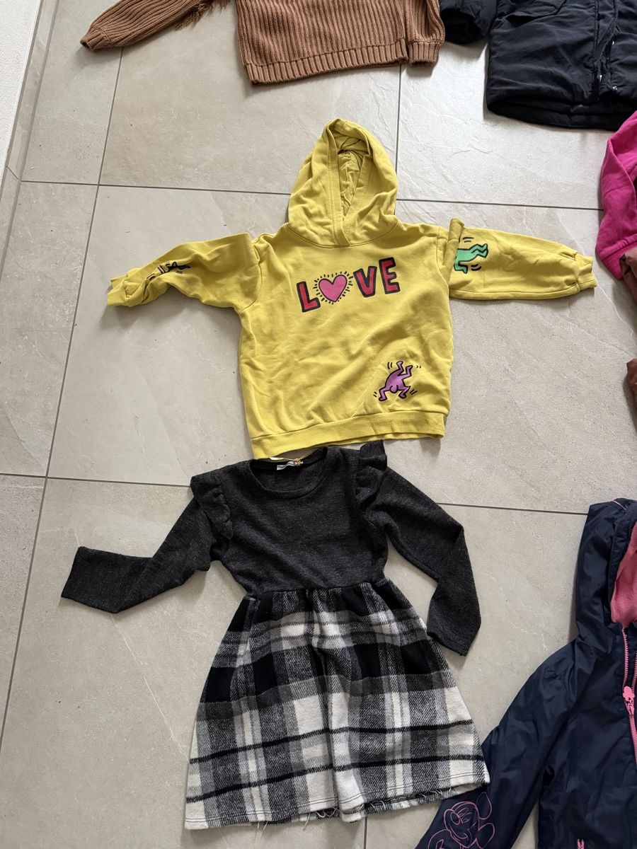 H&M Lotti & Set di vestiti: kleiderpaket winter 122/128 – Nuovo (secondo la descrizione) da Muhen venduto da Guess1802 1