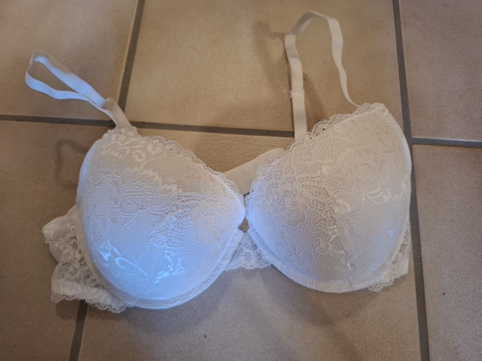 Autres dessous: Push up BH Grösse ca. 75 B – Neuf (Voir description) à Lütisburg par amerika123