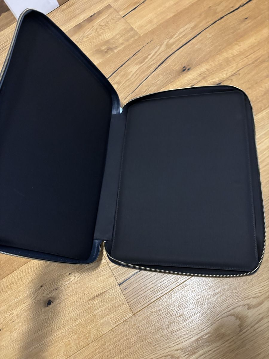 Borse: Laptoptasche CALE'S Leder dunkelblau NEU – Nuovo e nell'imballaggio originale da Kirchberg SG venduto da lar_8mw6 2