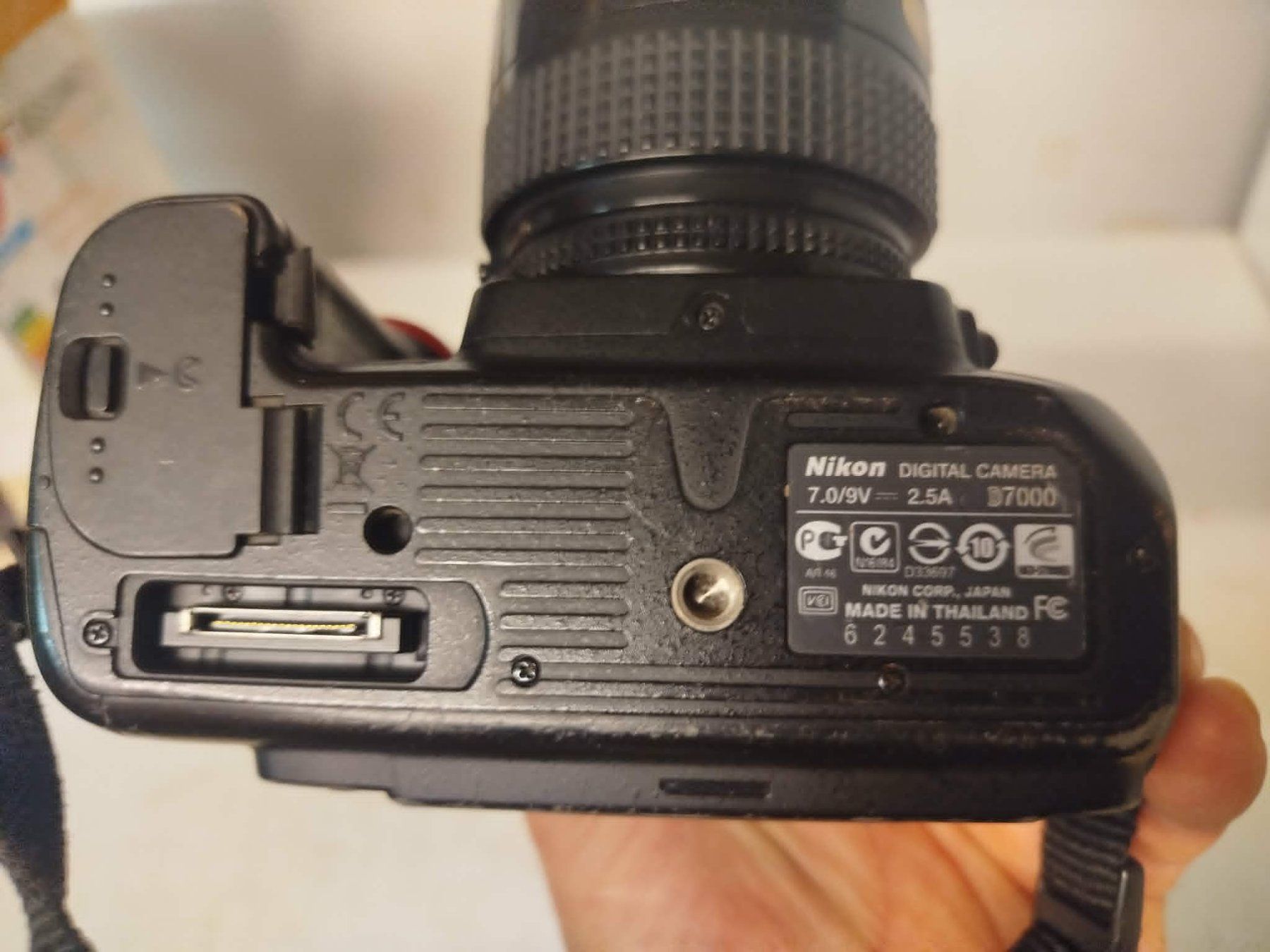 Nikon Appareil photo: Nikon D7000 – D'occasion à La Chaux-de-Fonds par Emmaus2300CDF 2