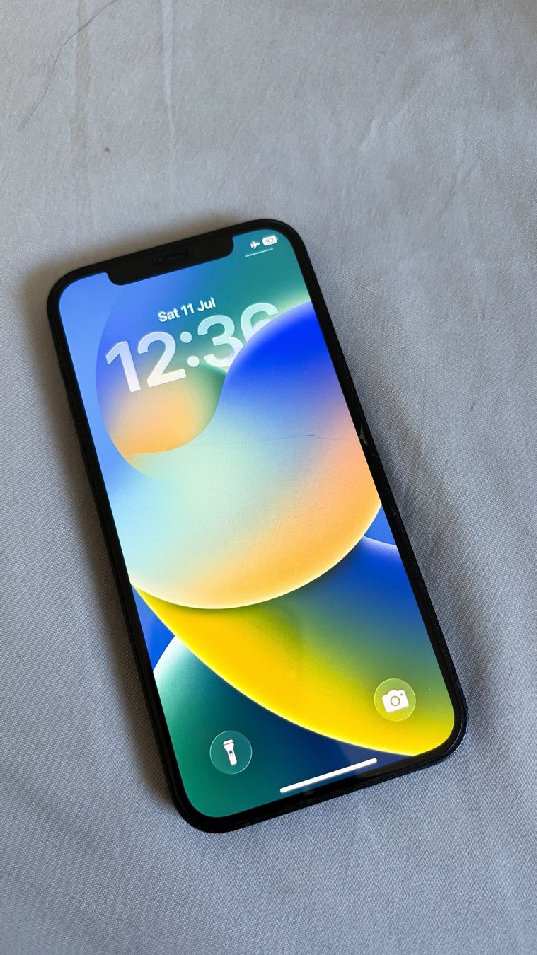 Apple Handys / Smartphones: iPhone 12 - 128GB – Gebraucht aus Zürich von das_7myp
