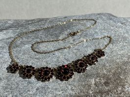 BÖHMISCHER GRANATSCHMUCK Halskette