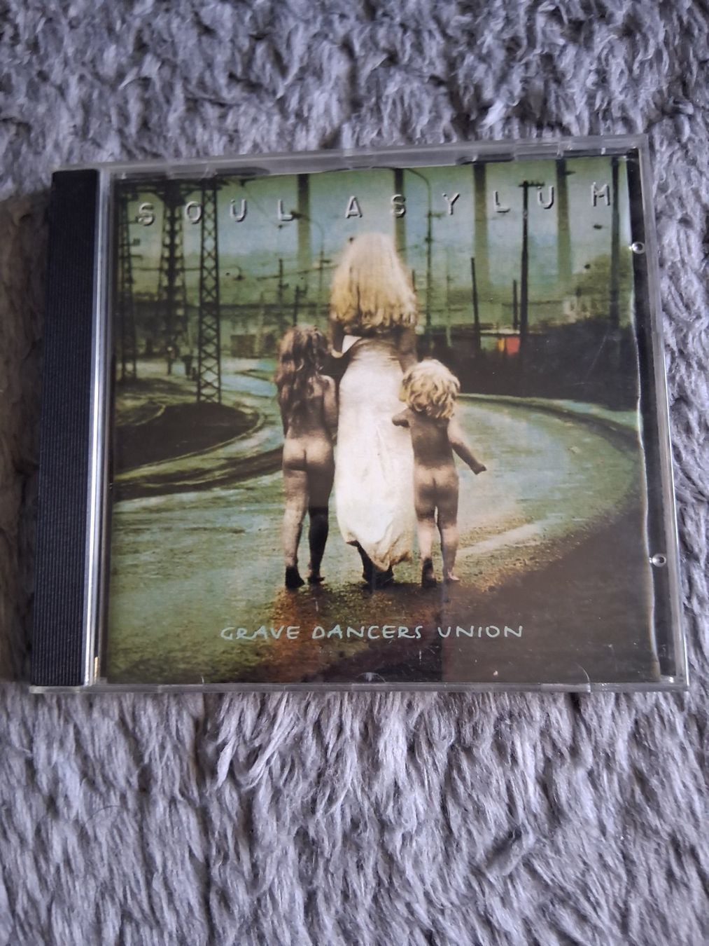 CDs: SOUL ASYLUM        GRAVE DANCERS UNION       CD – Gebraucht aus Wetzikon ZH von Ramones01