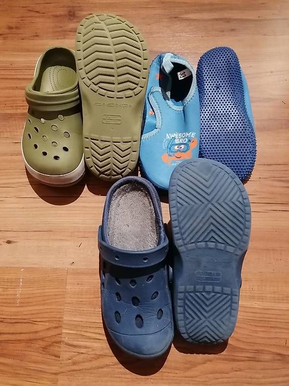 Scarpe per ragazzi: 3 Paar Kinderschuhe – Usato da Röthenbach i. E. venduto da Drachen111