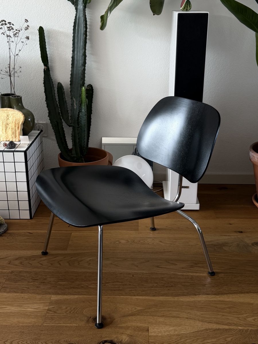 Eames Sedie: Vitra Eames LCM Sessel  – Usato da Zürich venduto da luka.stam