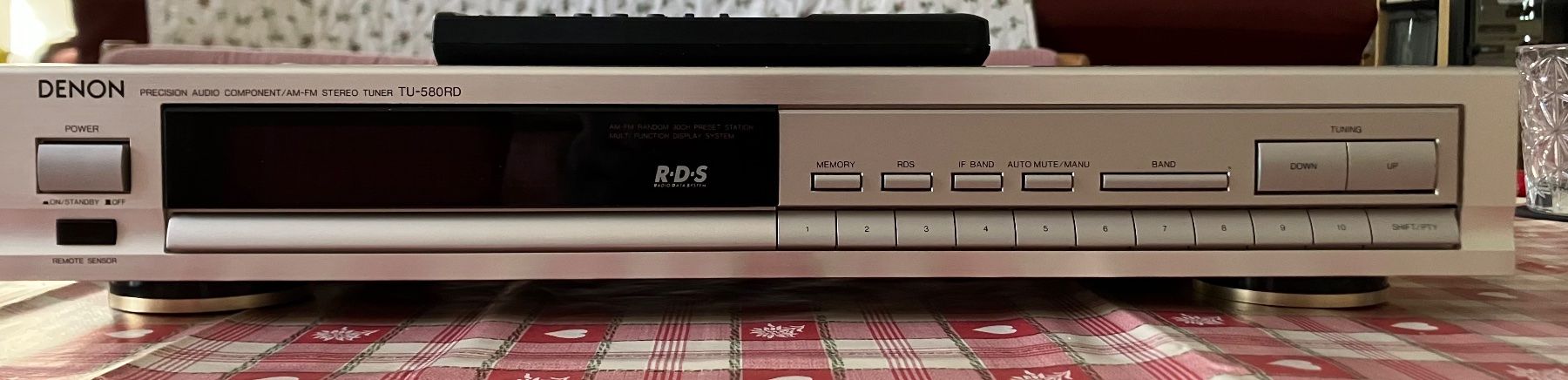 Denon Radios: Tuner AM-FM RDS Denon – Gebraucht aus La Chaux-de-Fonds von dedelevert