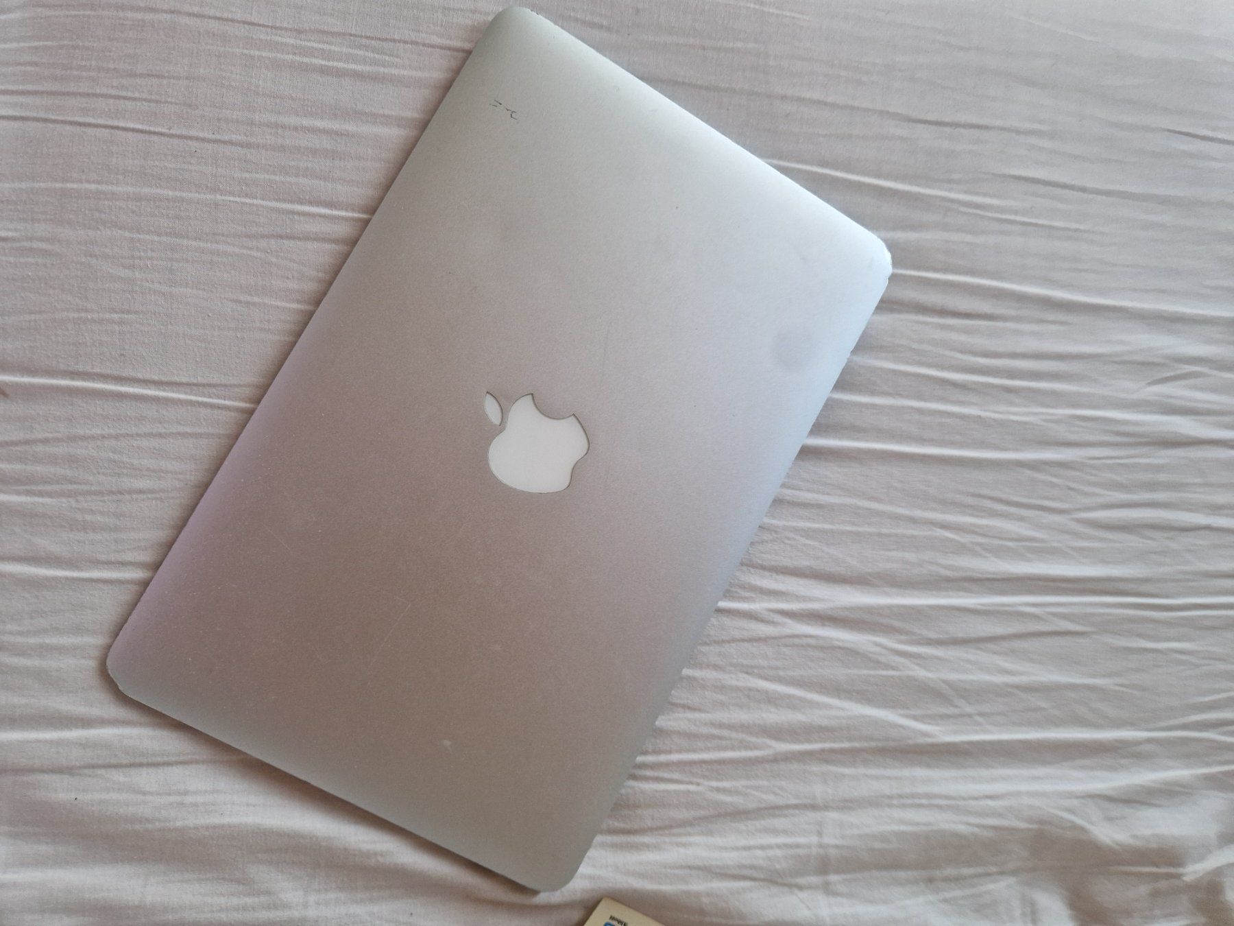 Apple Notebooks: MacBook Air A1466 J – Gebraucht aus Dottikon von layu4678 1