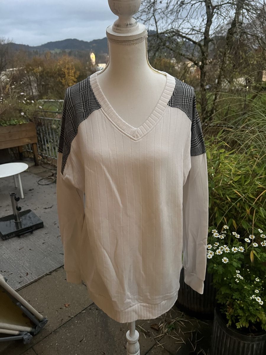 Intimissimi Maglioni & Felpe: Pullover mit Karomuster Gr. M- Neuwertig! Von Intimissimi – Usato da Hinwil venduto da Szaeni