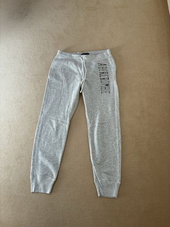 Abercrombie & Fitch Sweatpants grey Size S