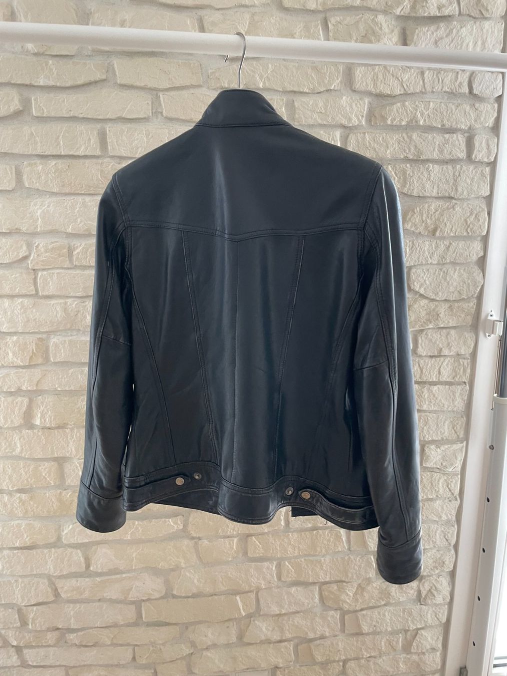 Jacken: Lederjacke schwarz Grösse 38 – Gebraucht aus Bassersdorf von Evilein5374 1