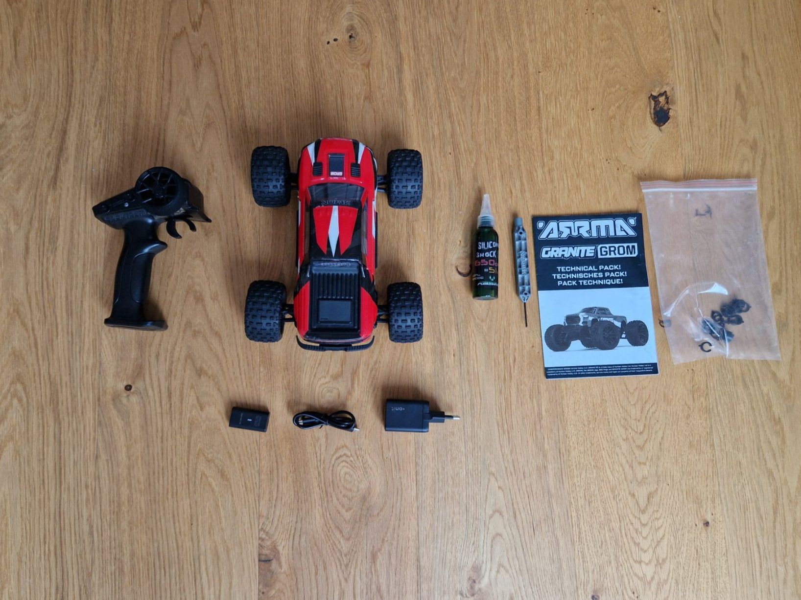 Arrma RC Kits de montage: Arrma Granite Grom – Neuf avec emballage d'origine à Vessy par jea_d77v 5