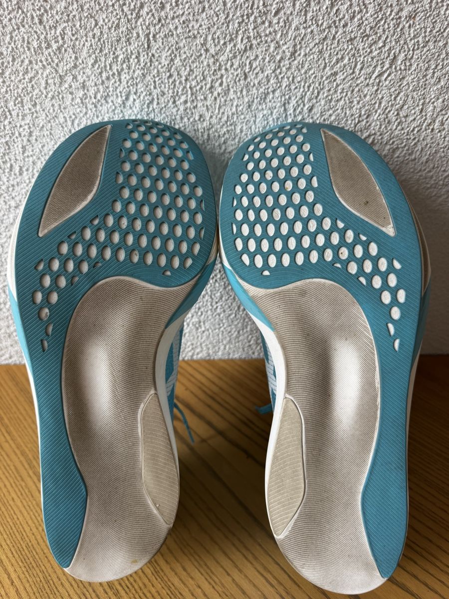 Asics Herrenschuhe: Asics Metaspeed Sky Tokyo, Gr. 45 – Neu (gemäss Beschreibung) aus Seuzach von sas_92p6 3