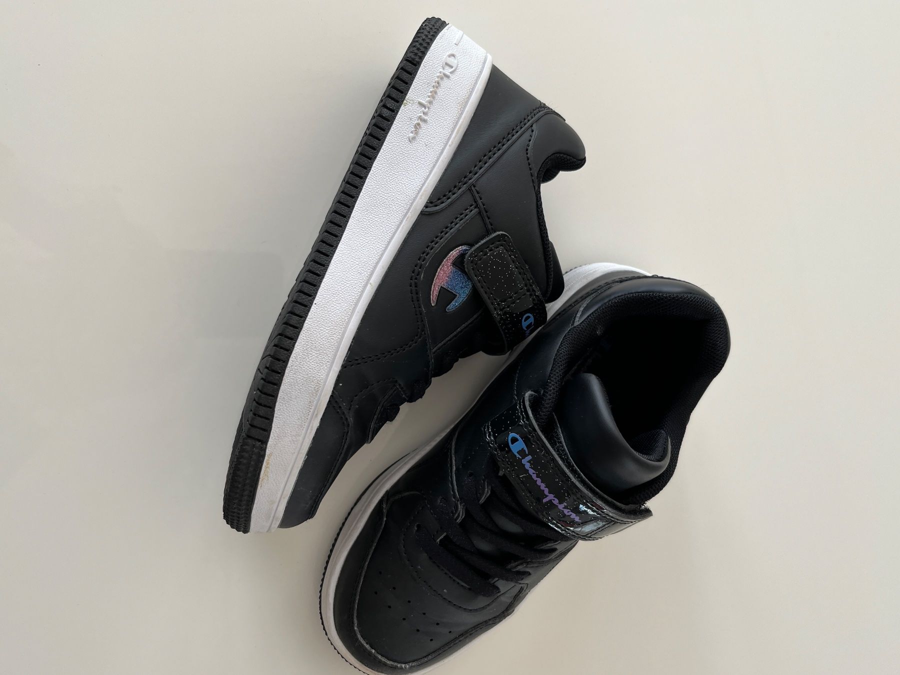 Champion Herrenschuhe: Sneaker der Marke Champion, Gr. 32, schwarz – Neu (gemäss Beschreibung) aus Burgdorf von wiwy51 1