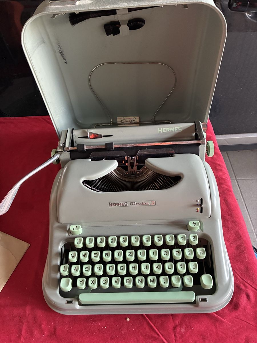 Boîte à Musique Enesco Machine à écrire Avec Souris Dansantes - Très Rare - Occasion Testée