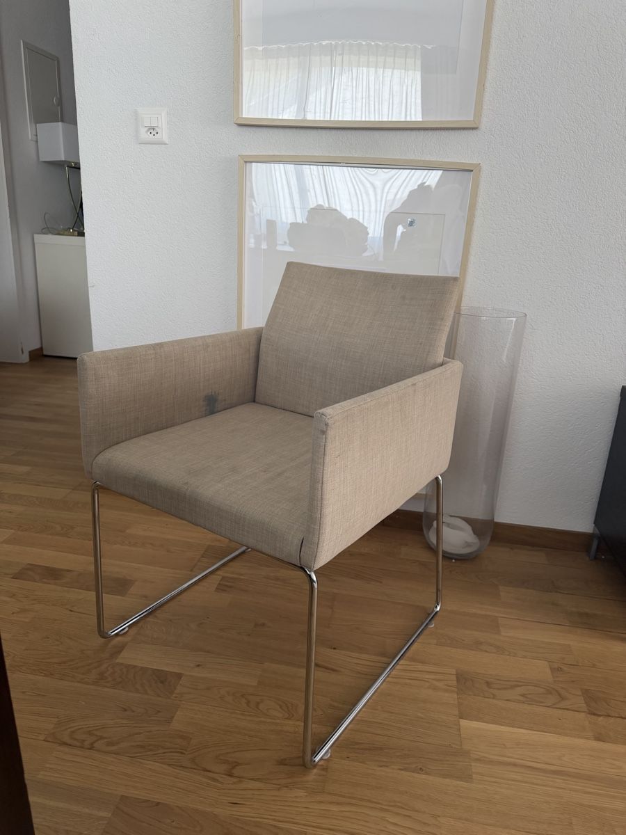 Stühle: 4 Stühle mit Armlehne – Gebraucht aus Köniz von AlessandraMedici 4