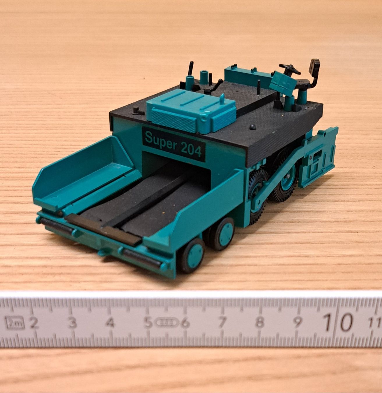 Kit di modellismo & Modellini statici: Super 204  ??? (Belag Einbaumaschiene) – Usato da Dietlikon venduto da kosta.katoglou 1