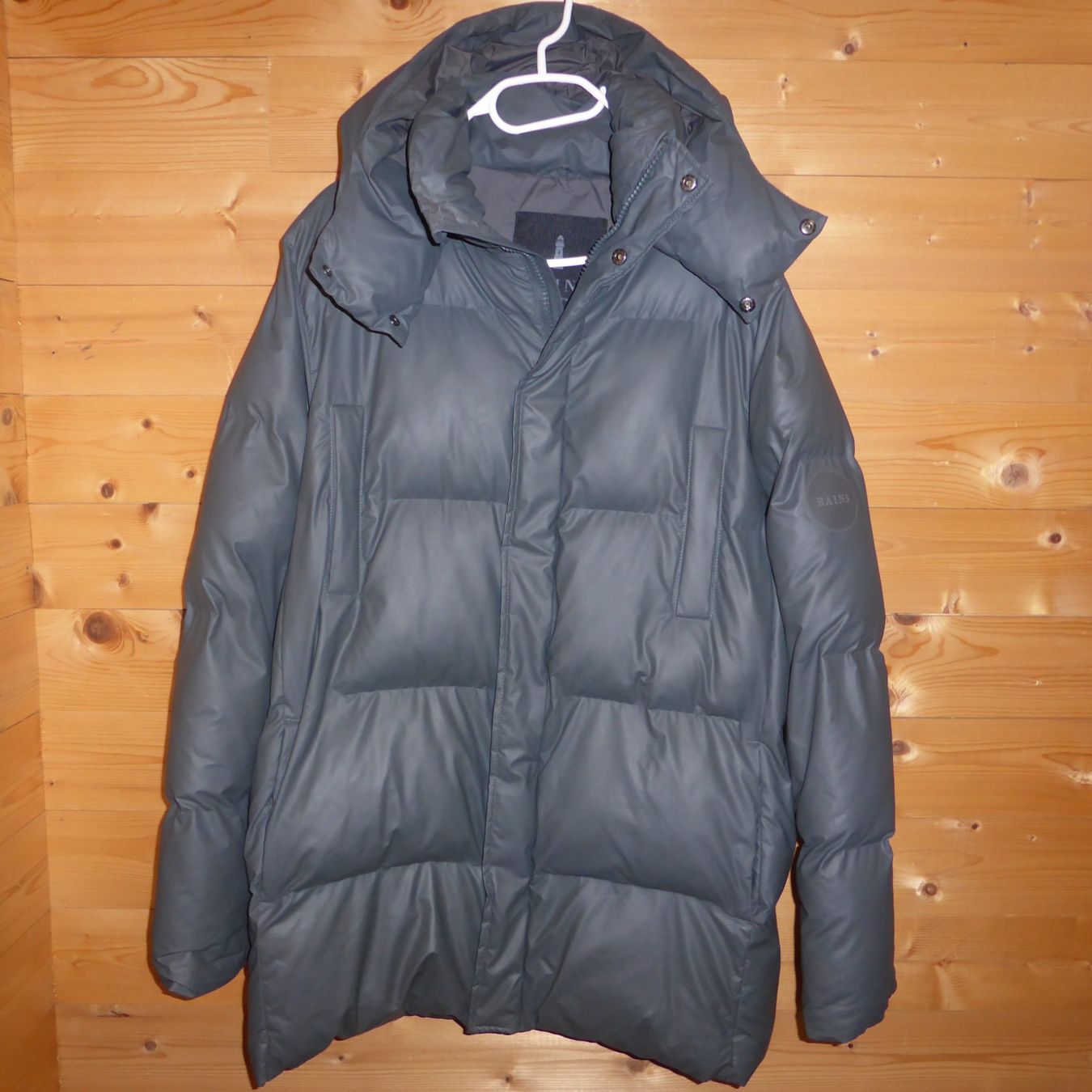Rains Jacken: Winterjacke RAINS, Gr. S/M – Gebraucht aus St.Gallen von regenbogen5 1