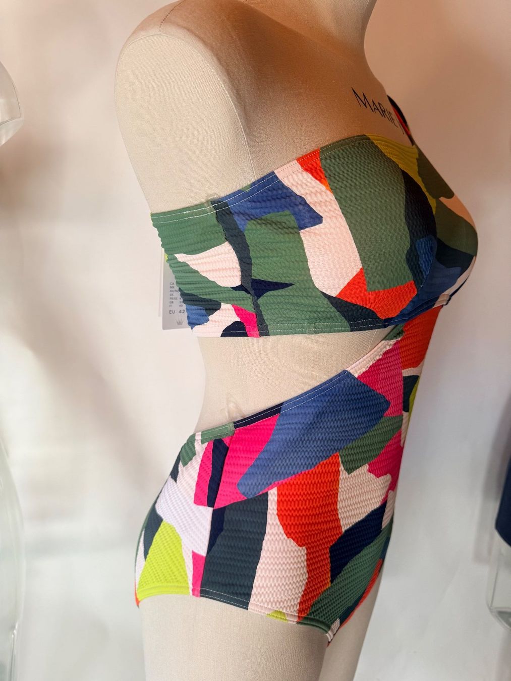 Triumph Badekleider & Bikinis: TRIUMPH, Badekleid SUMMER EXPRESSION, Grösse 42B, Mehrfarbig – Neu und originalverpackt aus Rudolfstetten von gst_g7xl 2
