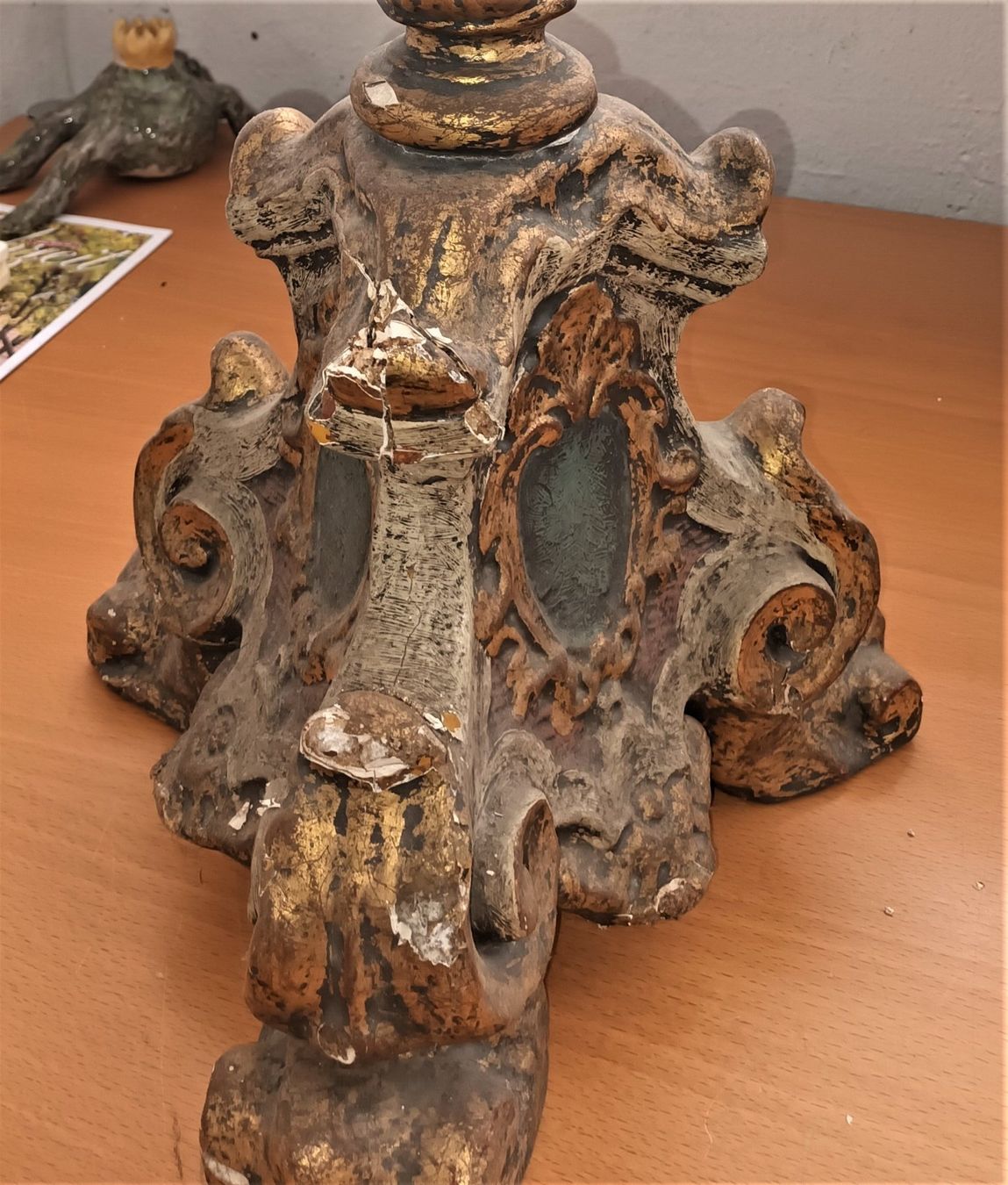 Portacandele: Antiker Altar Kerzenständer Höhe 85 cm – Usato da Vaduz venduto da Bergtiger 5