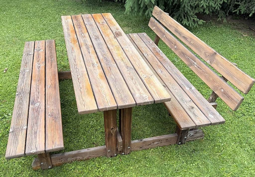 Tische: Gartentisch / Sitzgarnitur holz massiv – Gebraucht aus Altstätten SG von Celisky 2
