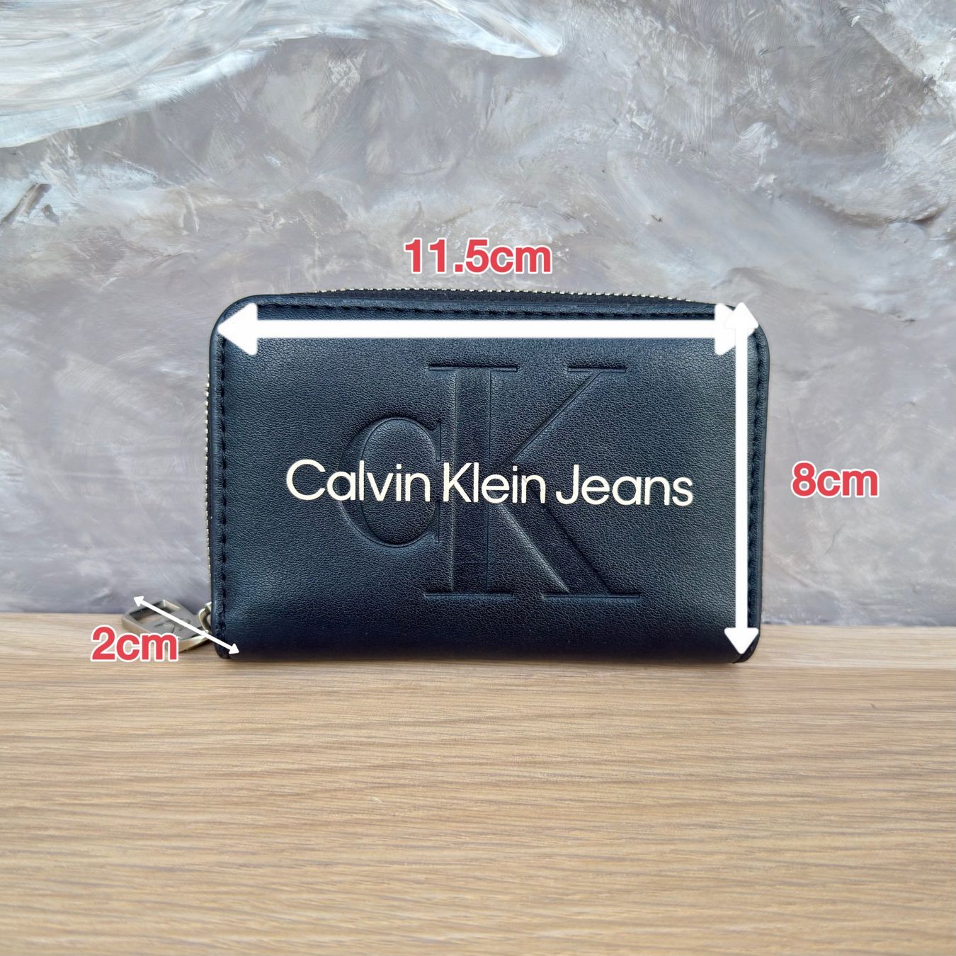 Calvin Klein Portamonete: Portefeuille zippé Calvin Klein Jeans – Usato da Thônex venduto da Suisse.Shopping 6