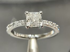 Damenring Solitair Platin Diamant