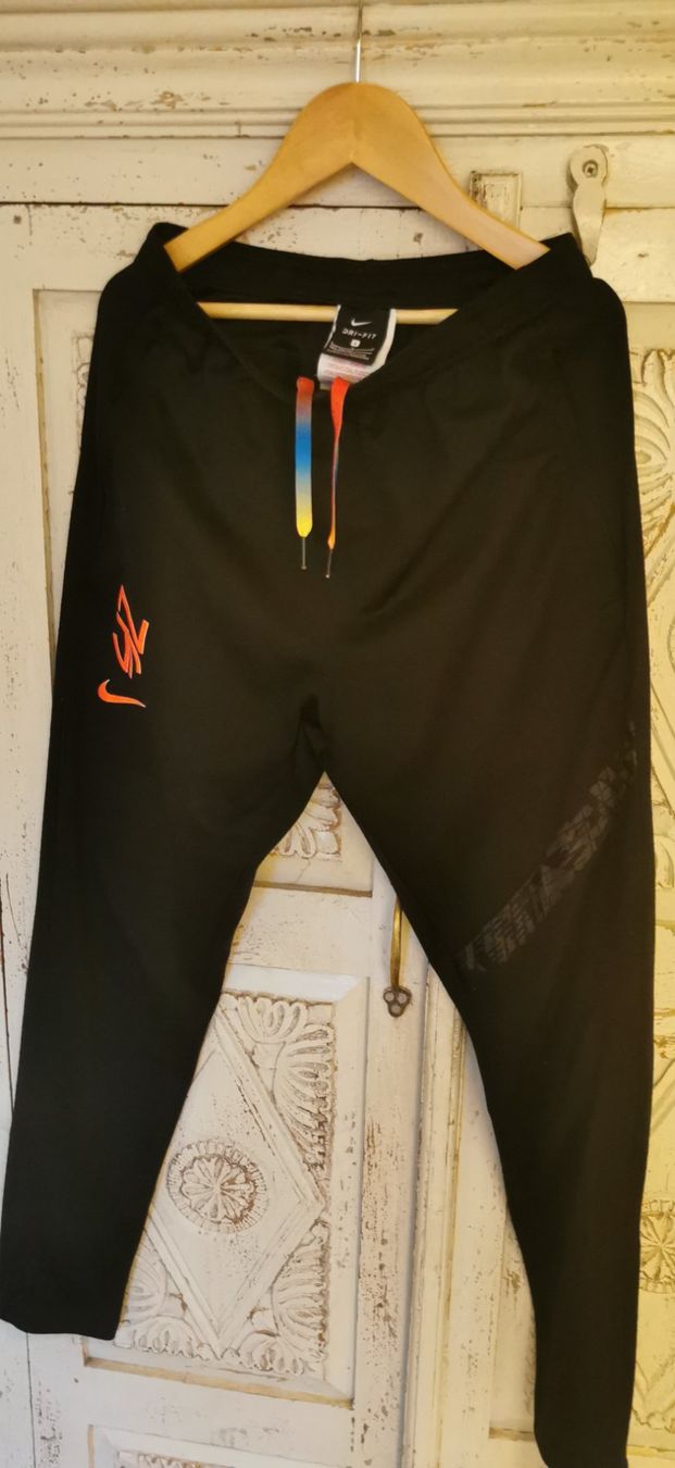 Nike Lotti & Set di vestiti: Training Nike – Usato da Genève venduto da rescateCH 1