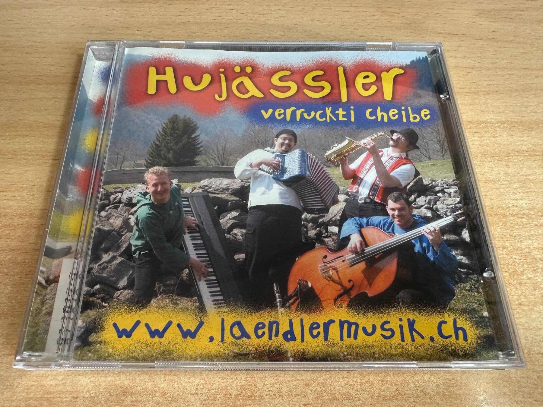 CD: X0 Hujässler - VERRUCKTI CHEIBE – Usato da Rikon im Tösstal venduto da Alpenmutz