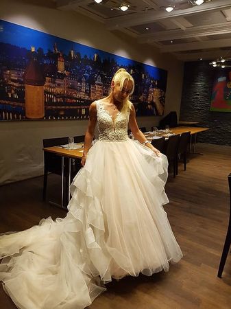 Brautkleid Spitze Tüll Rüschen cremeweiss Grösse 36