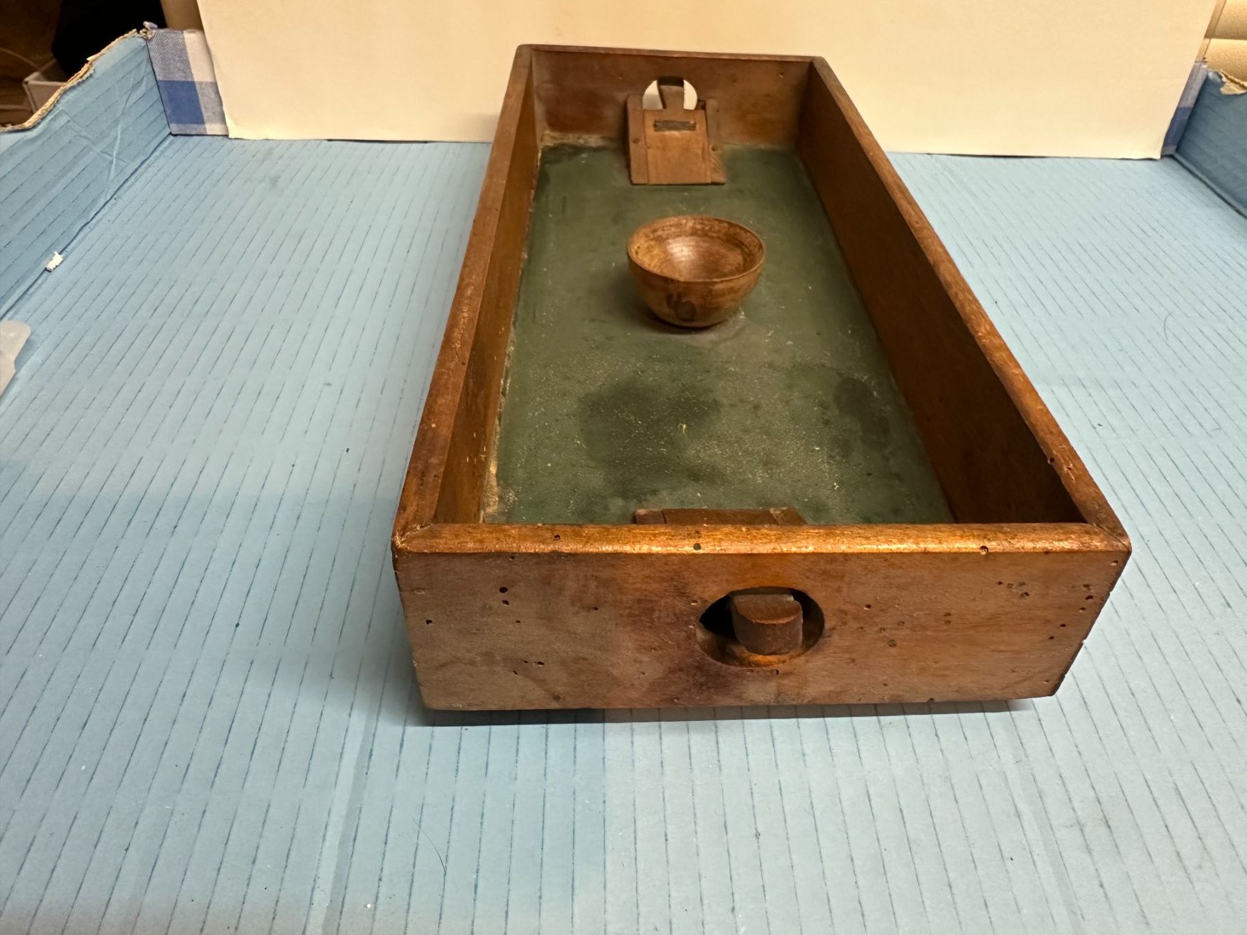 Giochi: Jeu de table ancien en bois. – Usato da Lausanne venduto da gio_vintage17 1