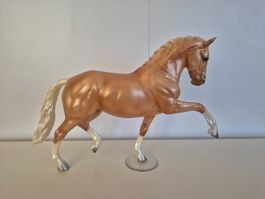 Breyer Totilas Winter Wonderland