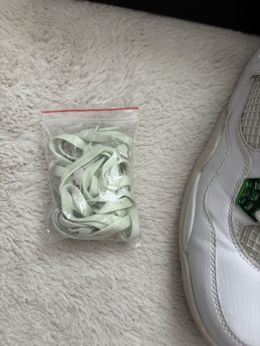 Jordan Herrenschuhe: Jordan 4 Grün  – Gebraucht aus Hütten von moc_5xdf 2
