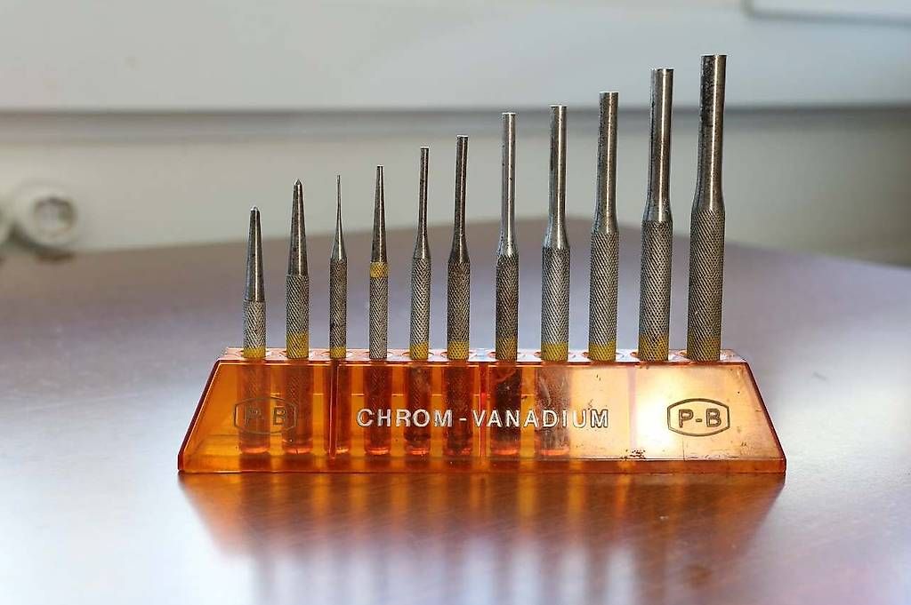 PB Swiss Tools Tutti gli attrezzi: PB Durchschlag- und Splintentreiber-Set 11-teilig – Usato da Biel/Bienne venduto da Fischera 1