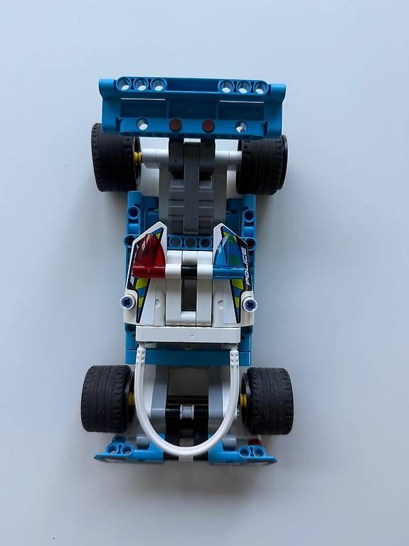 Lego Giocattoli: LEGO Technic 42091 Polizeiauto Pull Back – Usato da Pfaffnau venduto da Liz6264 1
