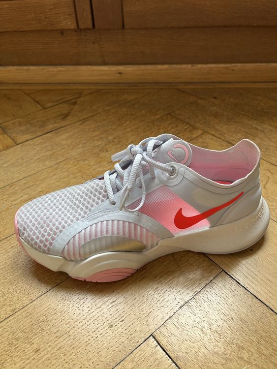 Nike-Turnschuhe / Nike gym trainers - EU39 2