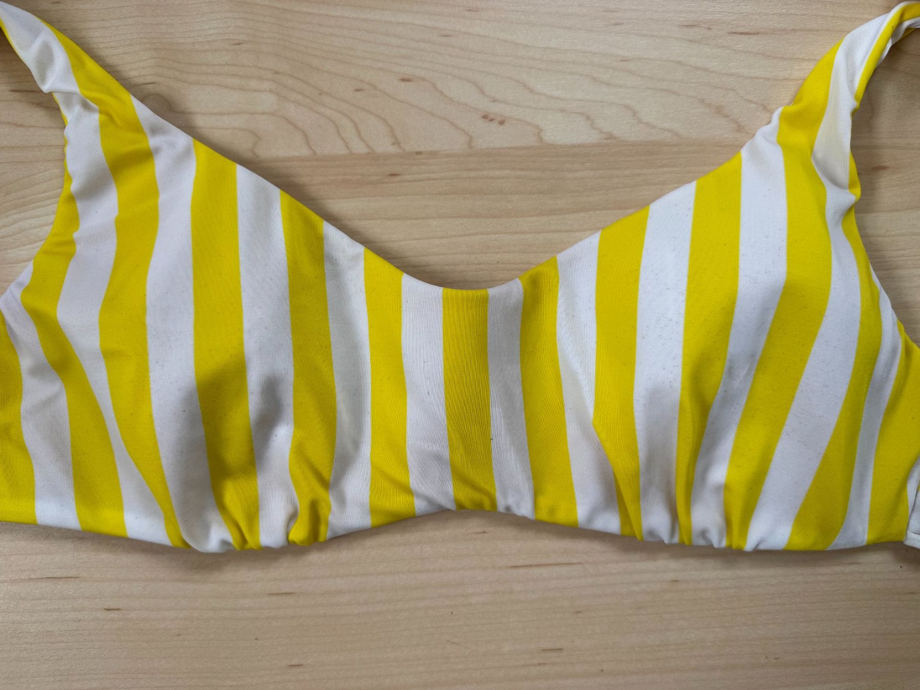 Calzedonia Costumi da bagno & Bikini: Haut de maillot de bain - Calzedonia – Usato da Denens venduto da sar_5wlm 5