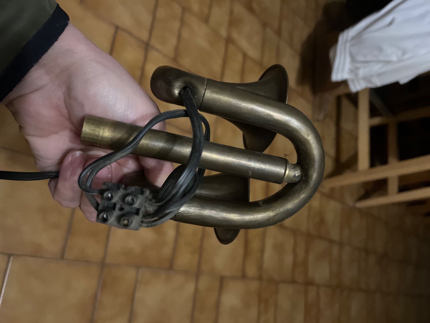 Lampen: Klaxon transforme en lampe sans le piece noire – Defekt aus Veyrier von kimedovapa 1