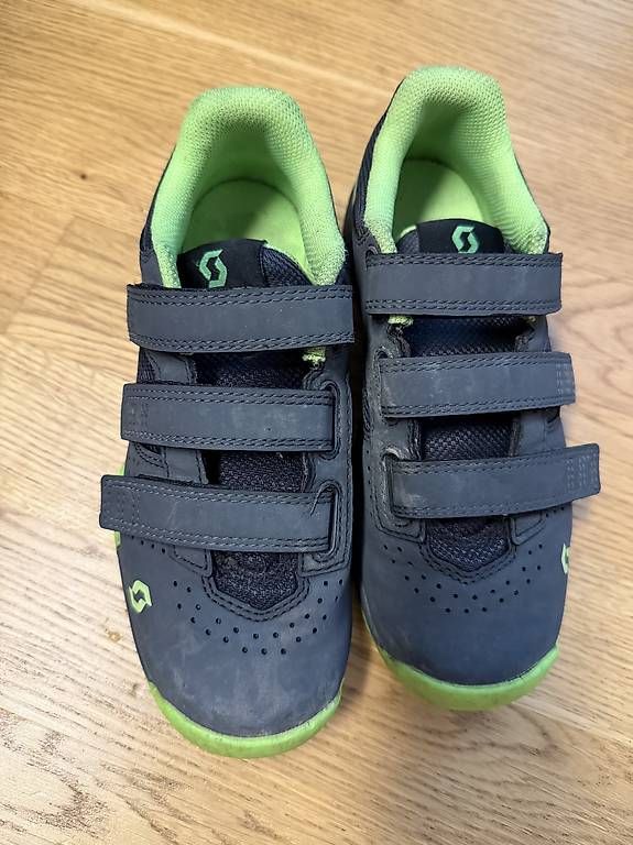 Scott Chaussures garçon: Scott Kinderbikeschuh, Grösse 35 – D'occasion à Pfungen par Mafo88 1