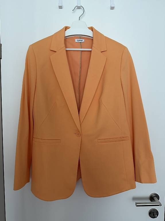 Jacken: Esprit Blazer - orange  – Gebraucht aus Wil SG von ell_zj57