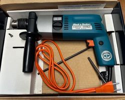 Black&Decker trapano a percussione 800 W