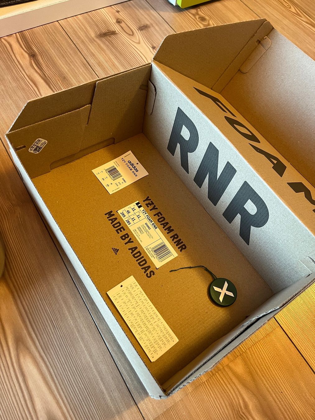 Adidas Scarpe da uomo: yeezy foam runner – Nuovo (secondo la descrizione) da Trimstein venduto da chinchi01 4
