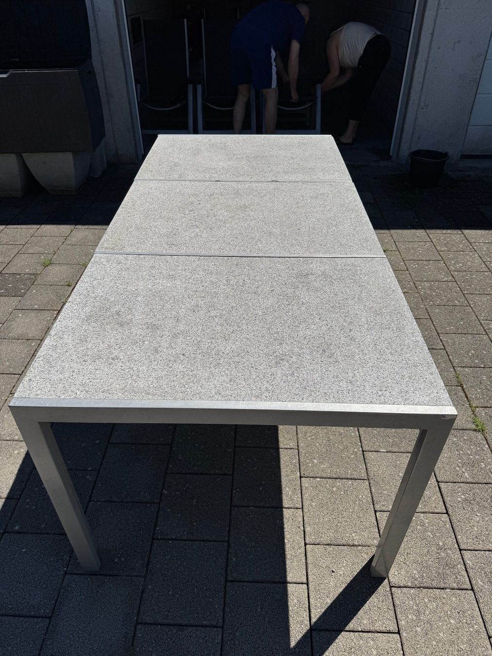 Tables: Gartentisch inkl. 6 Stühle – D'occasion à Müllheim Dorf par ale_q8pn 1